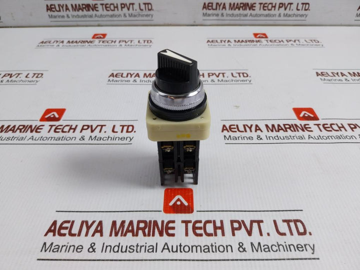 Fuji-Electric-600V-10A-41-10896-Kha-0030413-Selector-Switch-Ah30-p0B22-208490-11