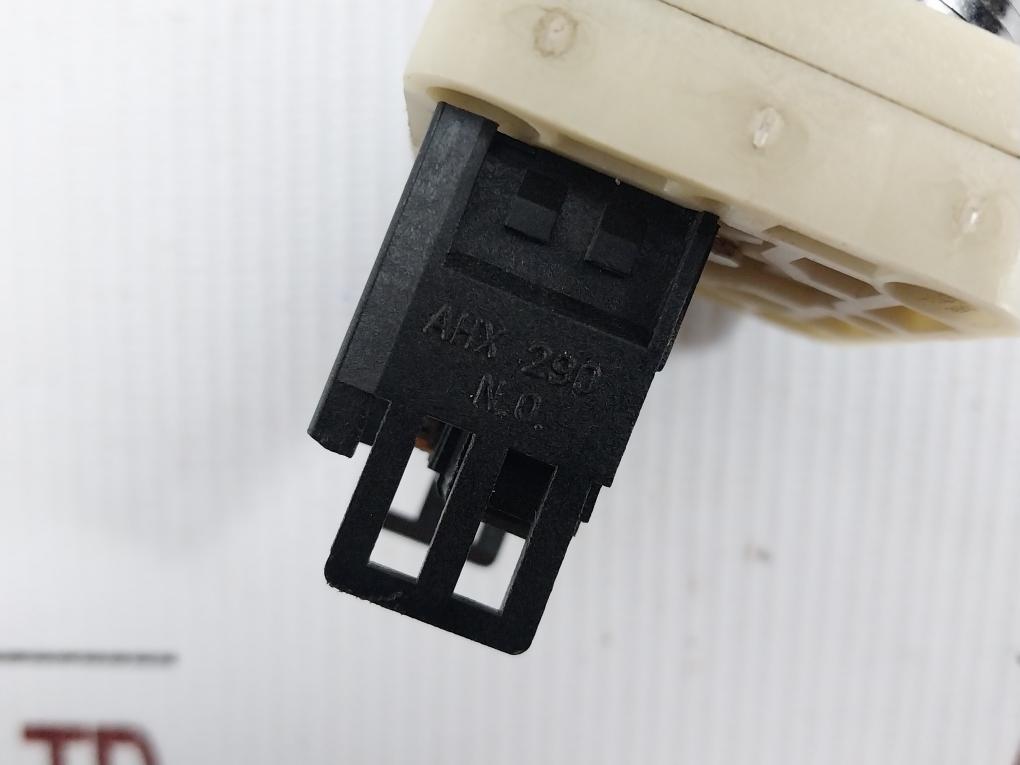 Fuji-Electric-600V-Command-Switch-Ah30-208792-8