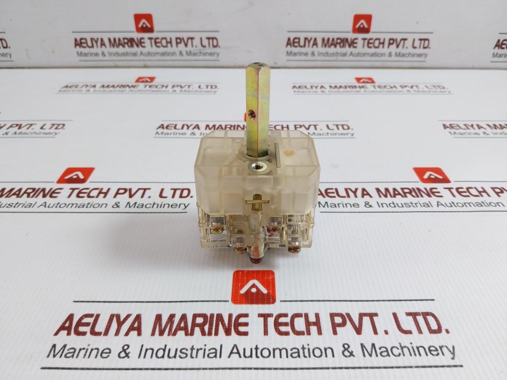 Fuji-Electric-Change-Over-Switch-By-Bh-H2103-5