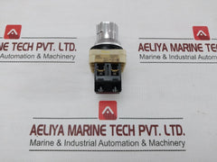 Fuji-Electric-Command-Switch-600V-10A-Ah30-s6R10-209819-4
