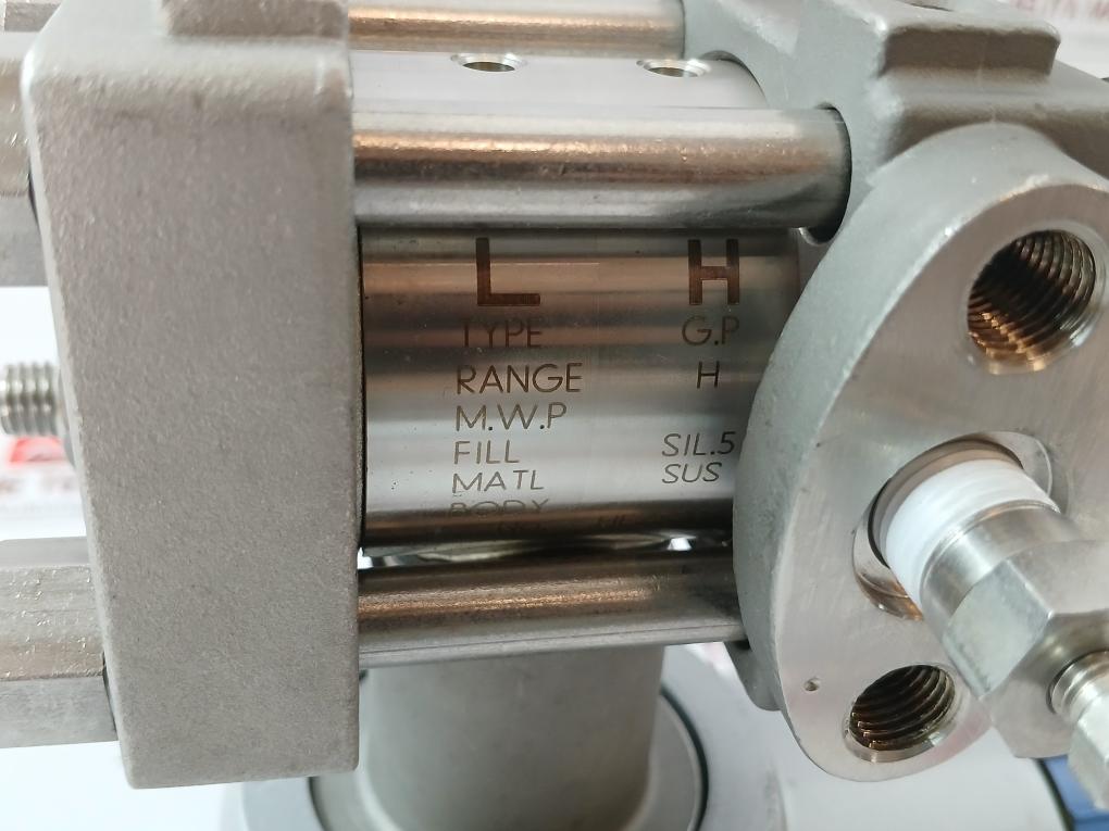 Fuji Electric Gauge Pressure Transmitter 24vdc 0-10mpa Fkg304v4-Aaayy-Ae