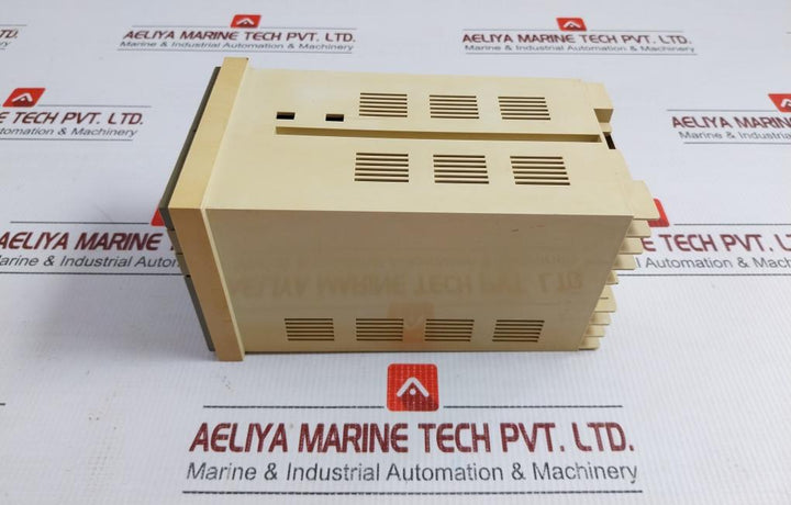 Fuji Electric 0-30.0 Dc 4-20Ma Digital Temperature Controller Pykcry11-oky