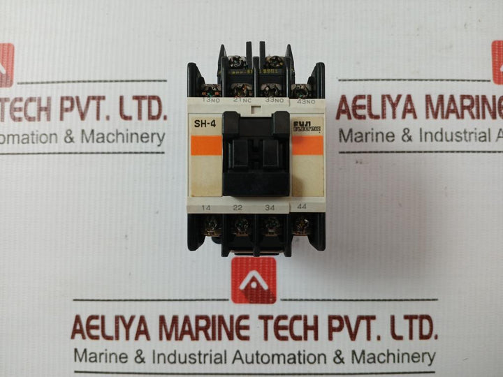 Fuji Electric 10A 200–220V Ac 50/60 Hz Auxiliary Contactor Sh04Aa