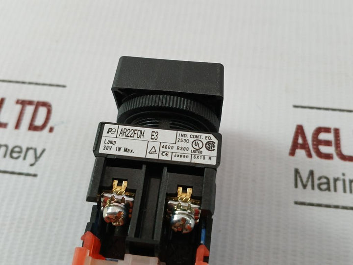 Fuji Electric 250V 10A Push Button With Lamp Ar22F0M-11E3W
