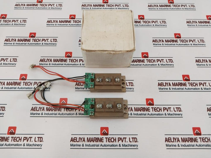 Fuji Electric 2MBI300U2B-060-50 Igbt Module