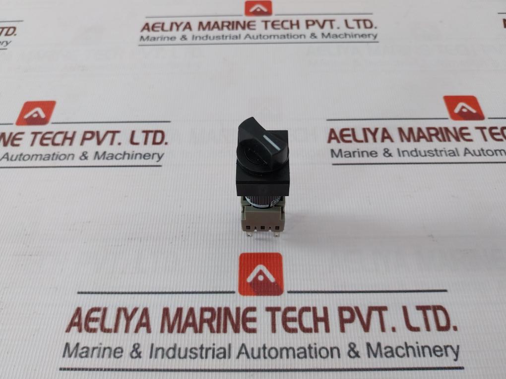 Fuji Electric Ah164-p2 Selector Switch 125/250V 1/0.5A 0.2A/125Vdc