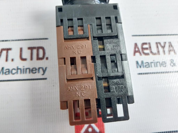 Fuji Electric AH22-P2 Command Switch 41-10896