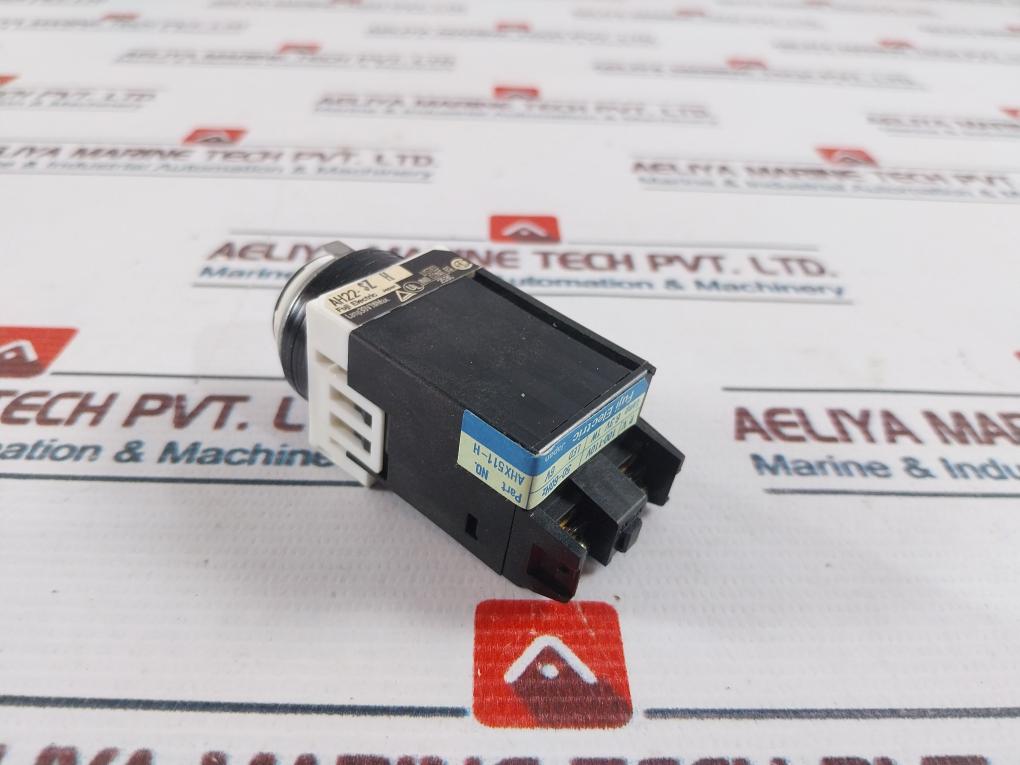 Fuji Electric AH22-SZ H Command Switch AHX511-H