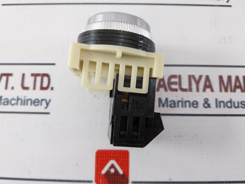 Fuji Electric Ah30-f Push Button Command Switch 10A 600Vac