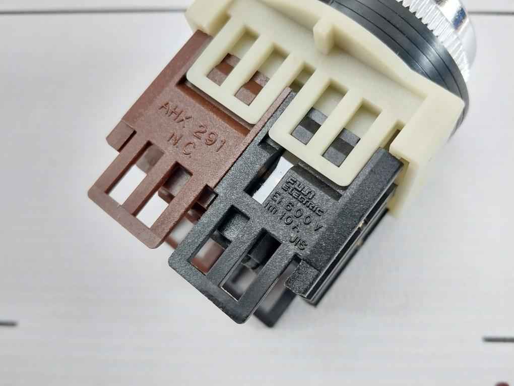 Fuji Electric Ah30-fy11 Push Button Switch