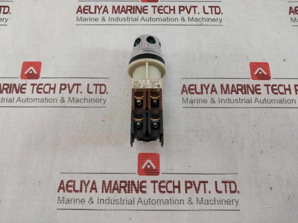 Fuji Electric Ah30-l2 Green Push Button Command Switch 200-220V 50-60Hz