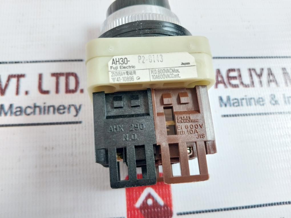 Fuji Electric Ah30-p2-0143 Command Switch 250V 6A