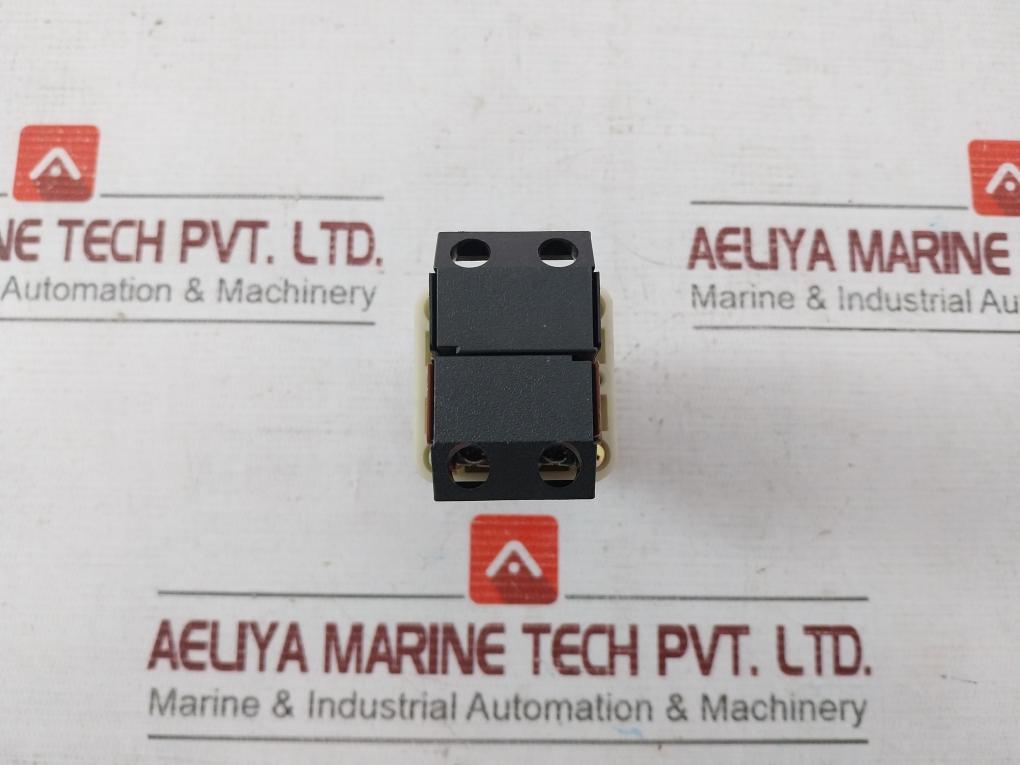 Fuji Electric Ah30-p2 7S Selector Switch 250V 6A 600Vac 41-10896