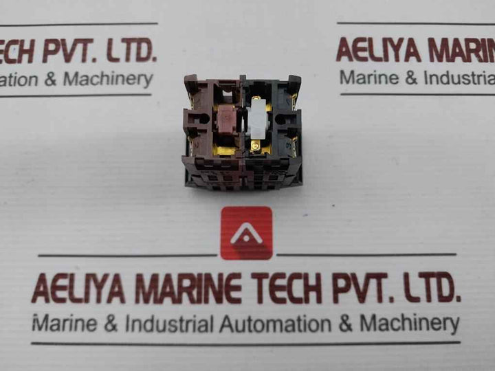 Fuji Electric Ahx 291 Contact Block W/ Terminal Cover