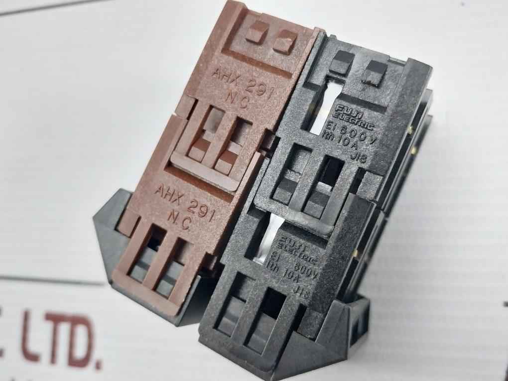 Fuji Electric Ahx 291 Contact Block W/ Terminal Cover