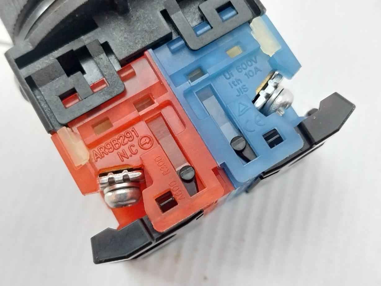 Fuji Electric Ar30Pr-2 Position Selector Switch 250V 6A