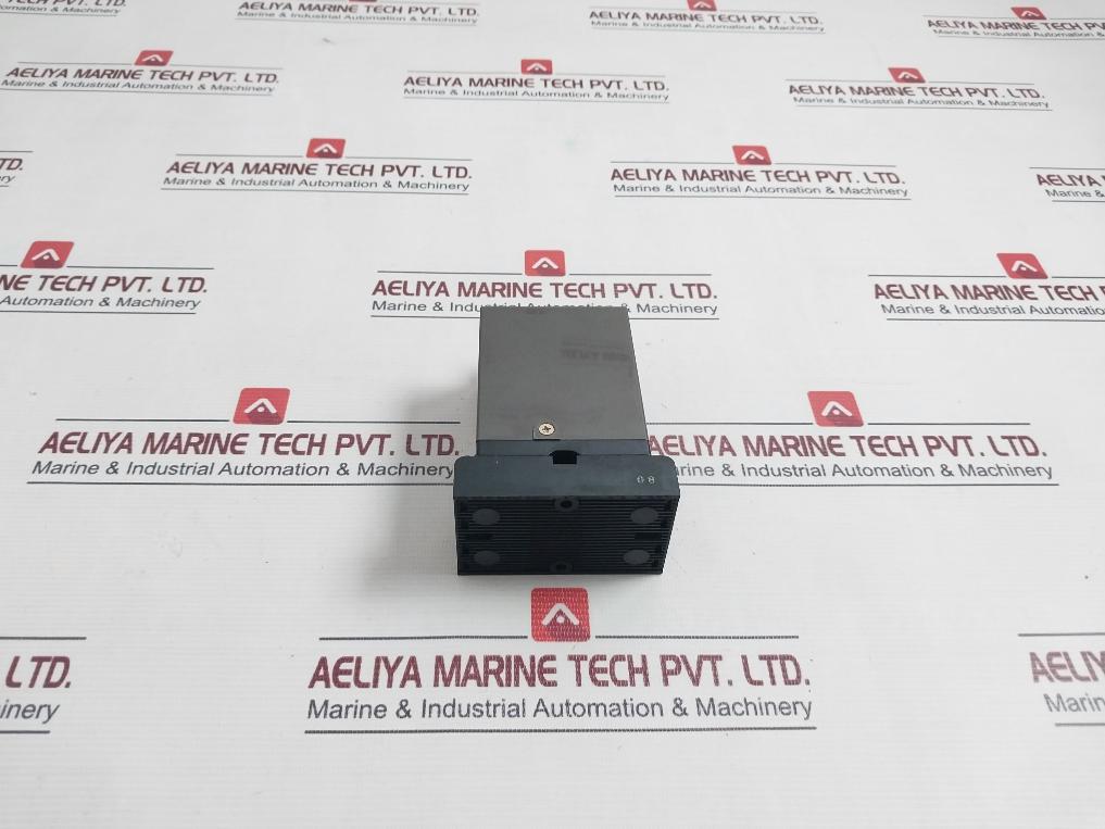 Fuji Electric Atm2Pad Motor Timer 110V 50/60Hz Atx1Ps