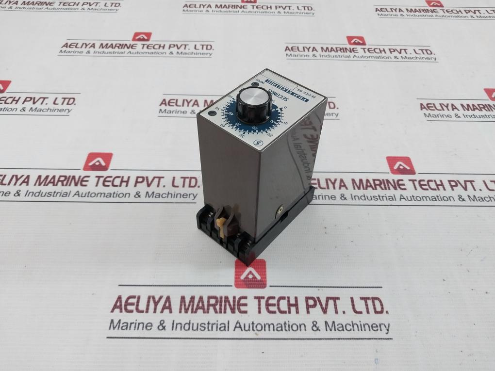 Fuji Electric Atm2Pad Motor Timer Module With Base 110V 50/60Hz 5A