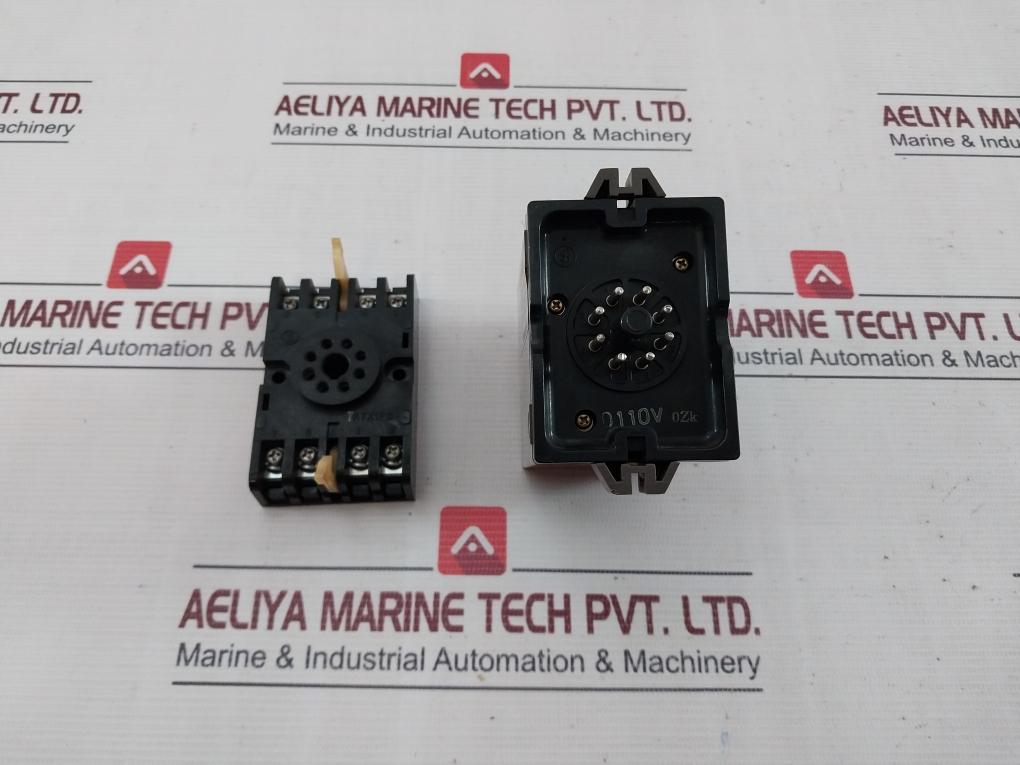 Fuji Electric Atm2Pad Motor Timer Module With Base 110V 50/60Hz 5A