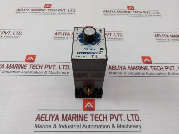 Fuji Electric Atm2Pad Motor Timer With Base 0-60Sec 110V 50/60Hz