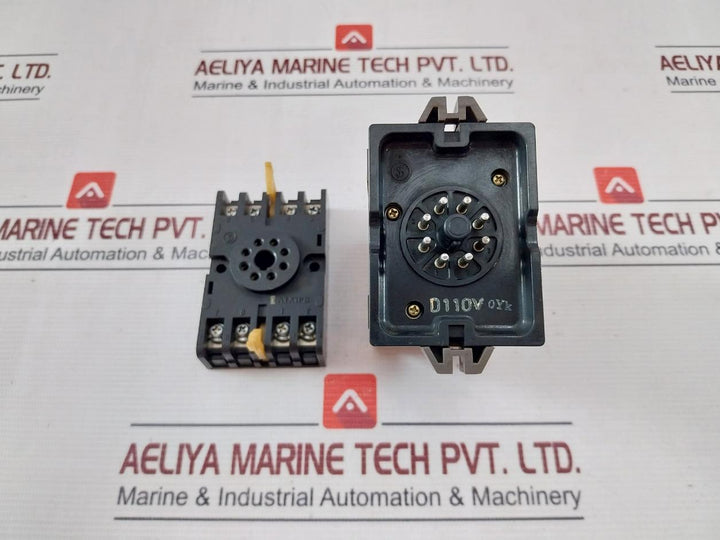 Fuji Electric Atm2Pad Motor Timer With Base 0-60Sec 110V 50/60Hz