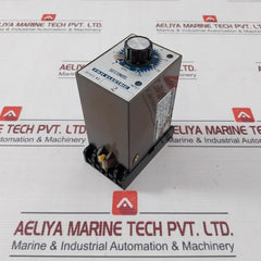 Fuji Electric Atm2Pad Motor Timer With Base 0 To 30Sec 110V 50/60Hz