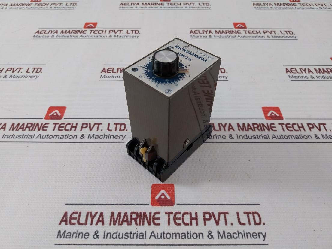 Fuji Electric Atm2Pad Motor Timer With Base 0 To 30Sec 110V 50/60Hz
