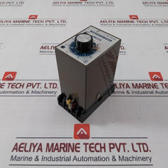 Fuji Electric Atm2Pad Motor Timer With Base 0 To 30Sec 110V 50/60Hz