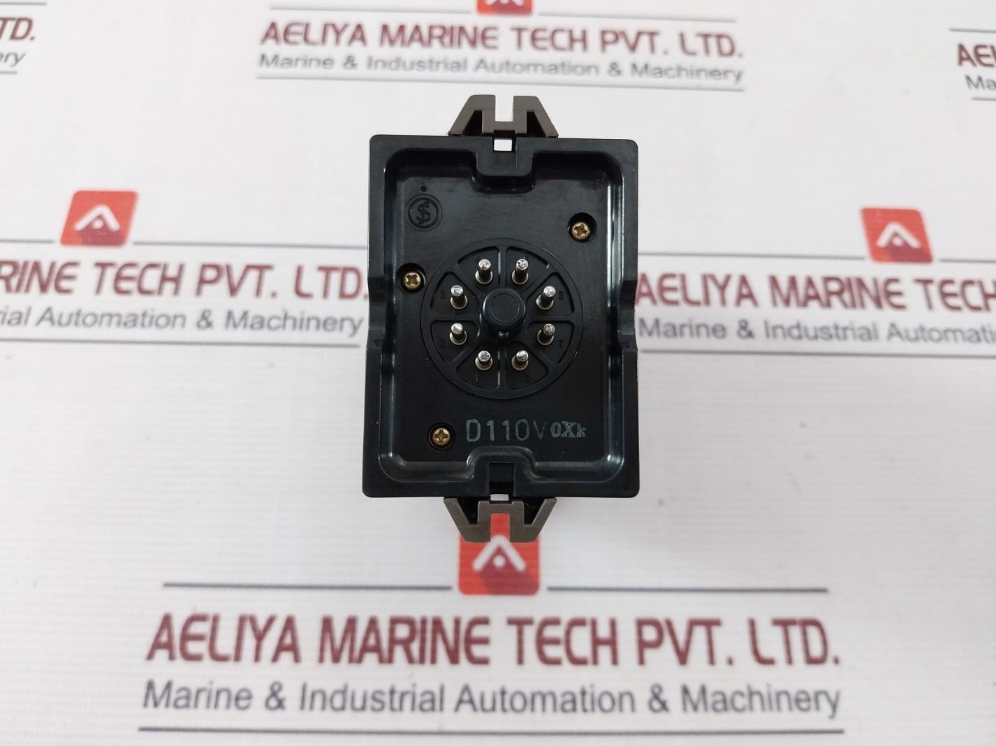 Fuji Electric Atm2Pad Motor Timer With Base 0 To 30Sec 110V 50/60Hz