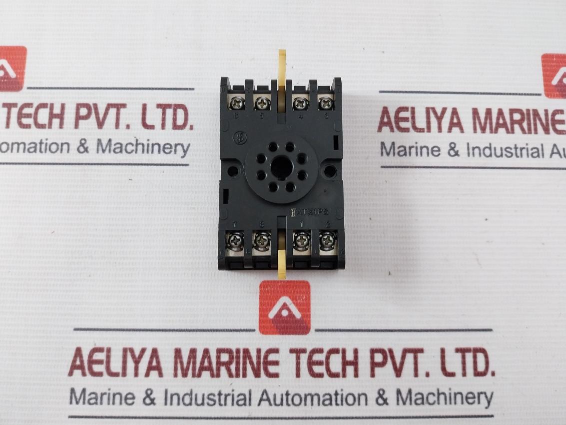 Fuji Electric Atm2Pad Motor Timer With Base 0 To 30Sec 110V 50/60Hz