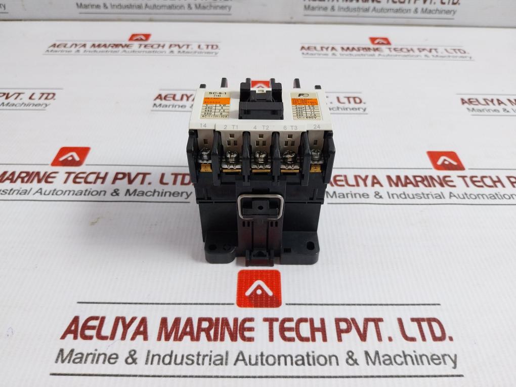 Fuji Electric Contactor 690V/32A Part No Sc-5-1 [19]