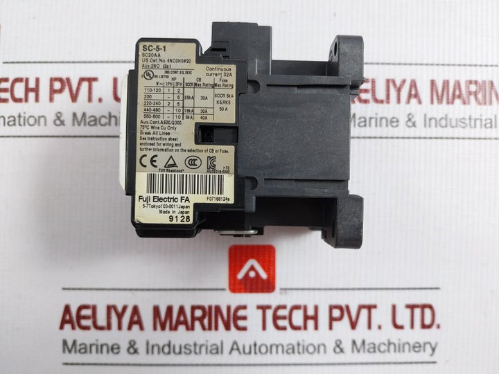 Fuji Electric Contactor 690V/32A Part No Sc-5-1 [19]
