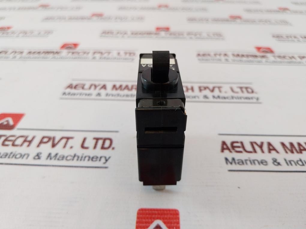 Fuji Electric Cp 31Em/15D Circuit Protector 250Vac 50/60Hz