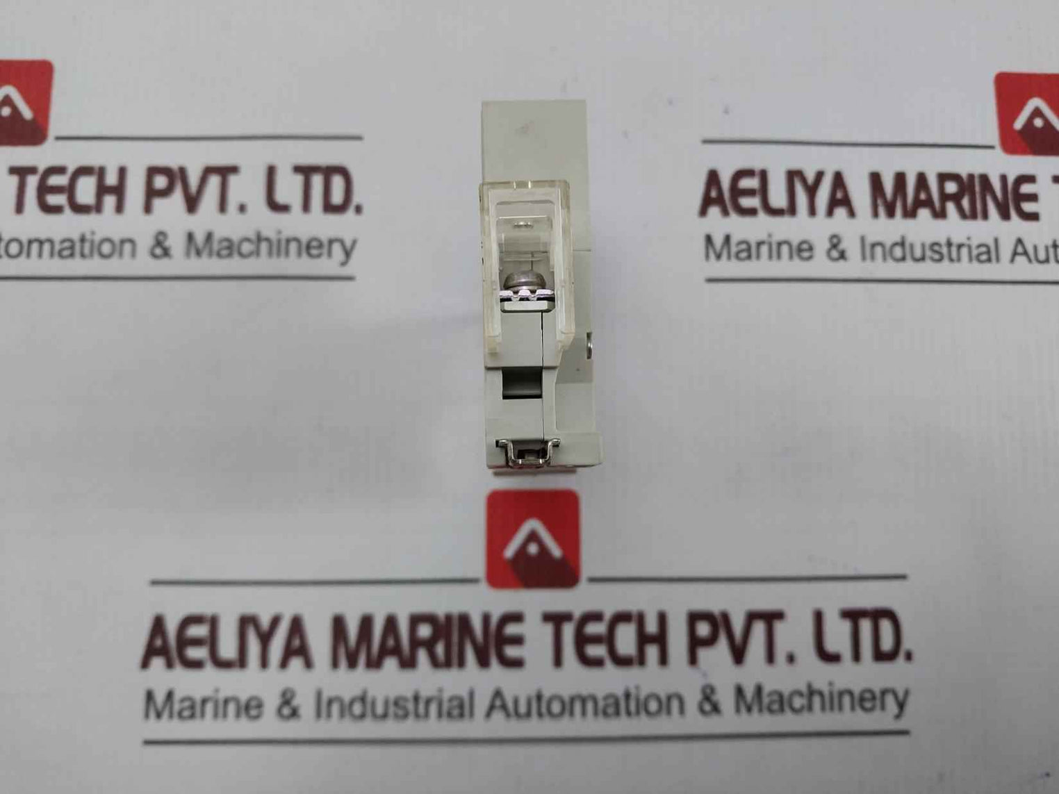 Fuji Electric Cp31Fm/2 Circuit Protector Ac250V 50/60Hz 2A