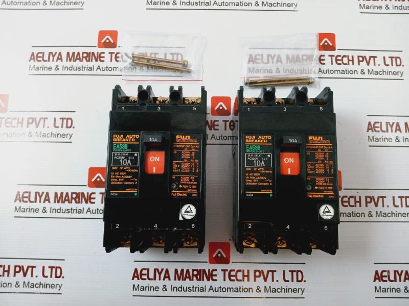 Fuji Electric Ea53B 3-pole Automatic Circuit Breaker 50/60Hz Ac550V