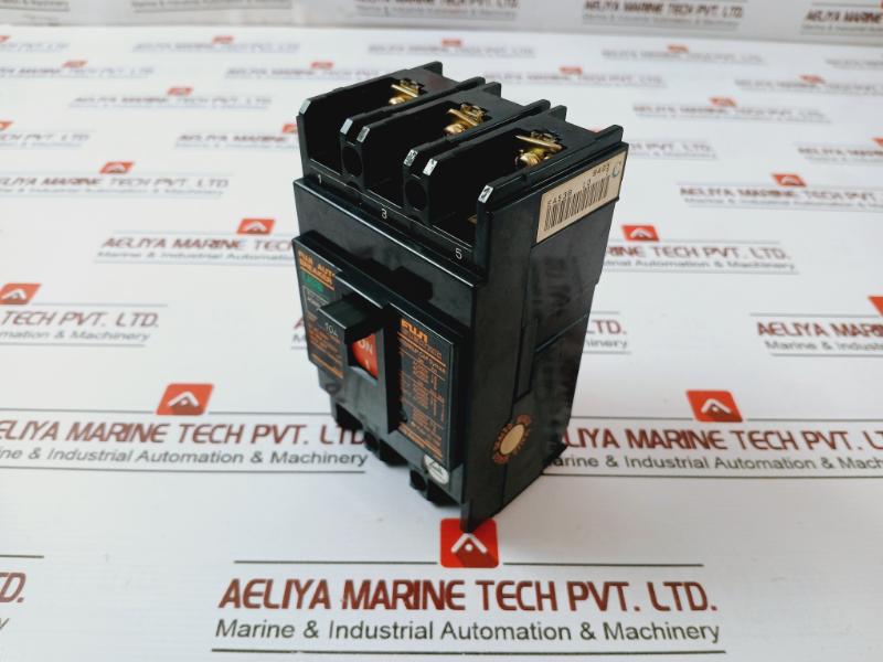 Fuji Electric Ea53B 3-pole Automatic Circuit Breaker 50/60Hz Ac550V