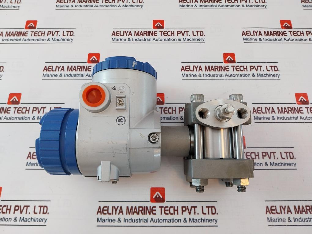 Fuji Electric Fcx-aii Fkgb02V4-2Acyy-aa Gauge Pressure Transmitter