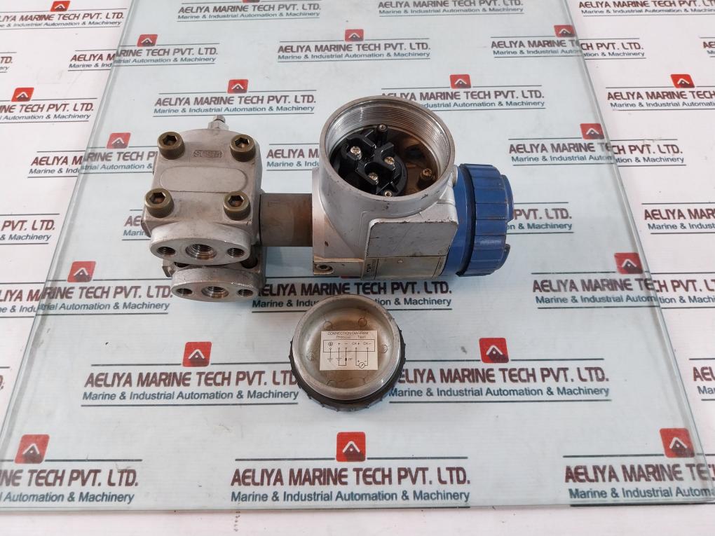 Fuji Electric Fhcb33V4-pacyy-aa Diff. Pressure Transmitter 0-630 Mmwc