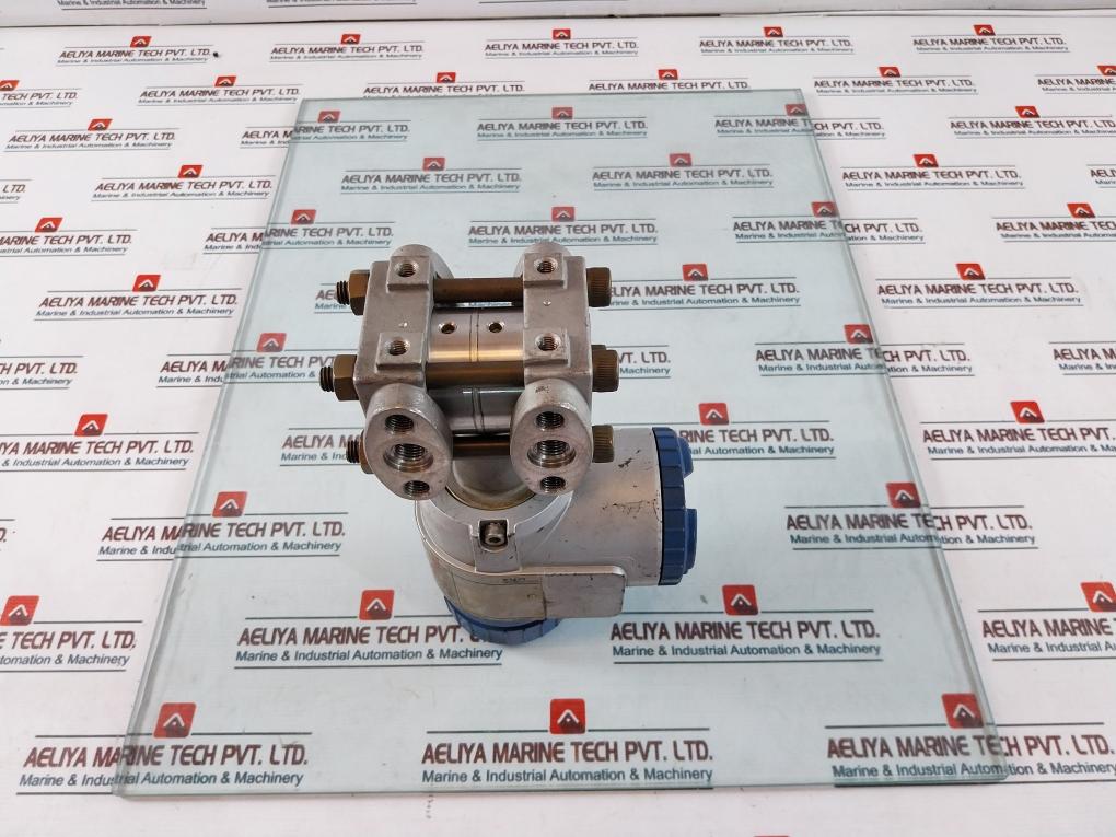 Fuji Electric Fhcb33V4-pacyy-aa Diff. Pressure Transmitter 0-630 Mmwc