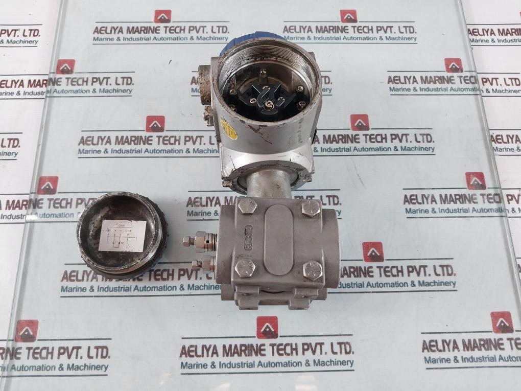 Fuji Electric Fhcb33V4-pacyy-aa Diff Pressure Transmitter 0-630 Mmwc