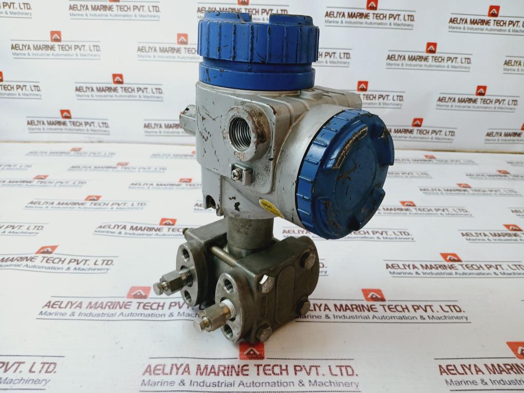 Fuji Electric FHCB35V4-PACYY-AA/TK4G5370 Differential Pressure Transmitter 24Vdc