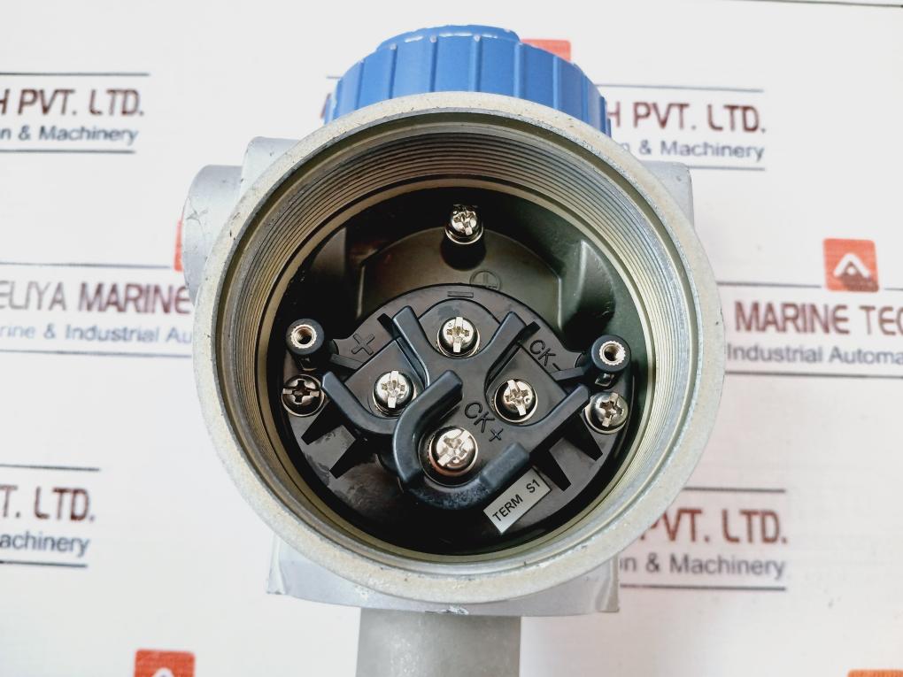 Fuji Electric Fhgb03v4-pacyy-aa Gauge Pressure Transmitter 0-10 Kg/cm2