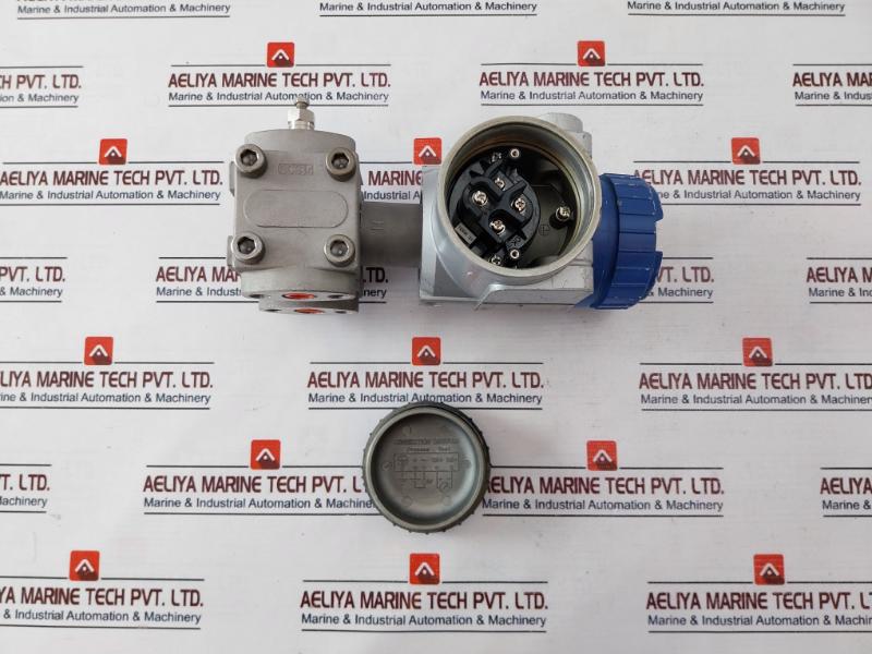 Fuji Electric Fkcb35V4-2Acyy-aa Pressure Transmitter 24V Dc