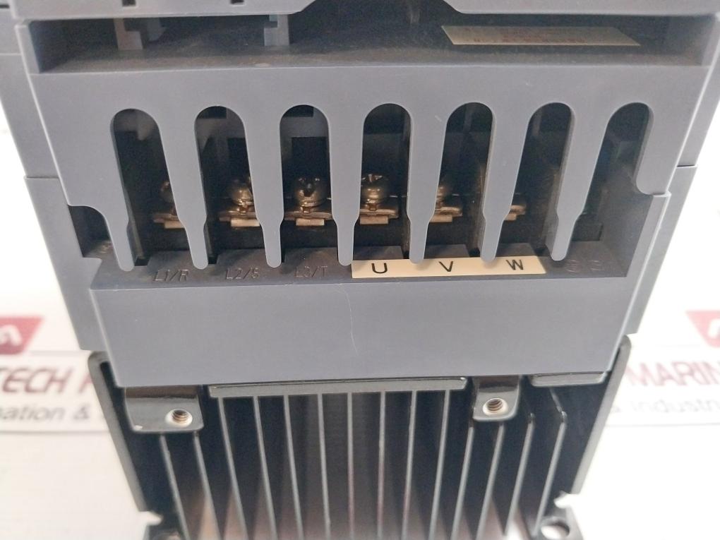 Fuji Electric Frn0004C2S-4A Frenic-mini Variable Frequency Drive