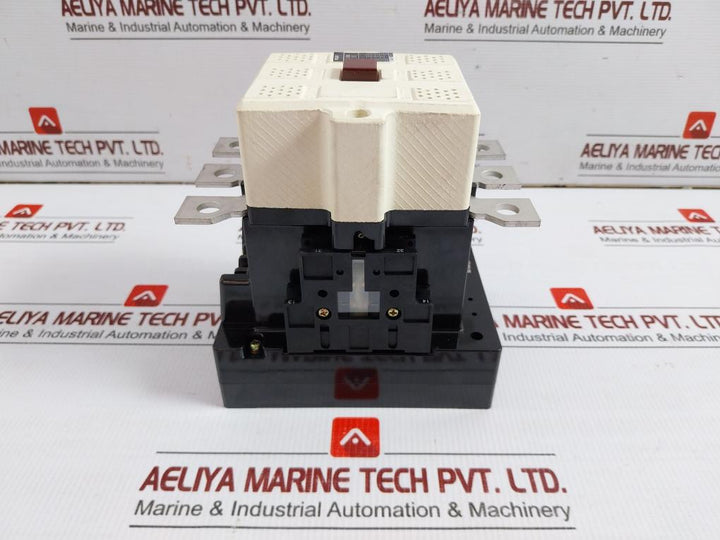 Fuji Electric Magnetic Contactor Ac 100-127V 50/60 Hz Part No Sc-5N [93]