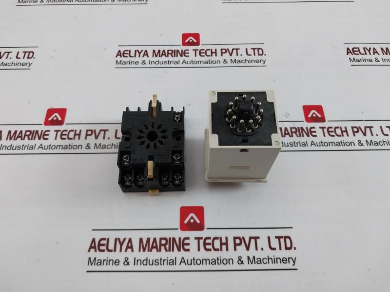 Fuji Electric Ms4Sm-ap Multi-functional Timer Relay With Base 100–240Vac 50/60Hz