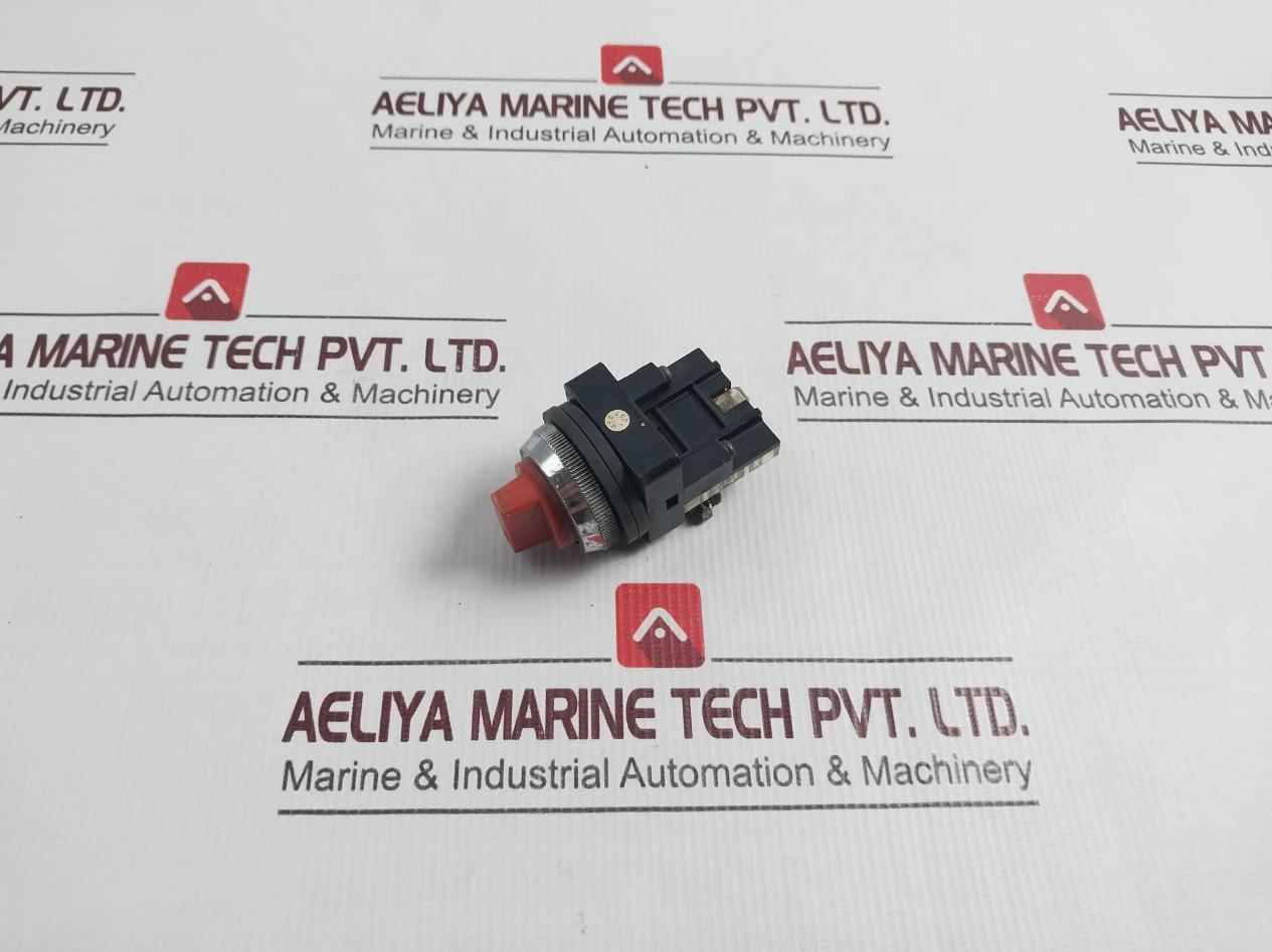 Fuji Electric Push Button Switch 10A Max Ac600V 1.5A