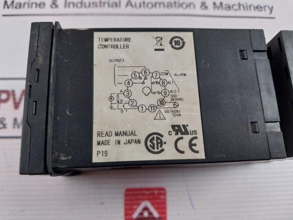 Fuji Electric Pxf4Abu2-gvy00 Temperature Controller 50/60Hz