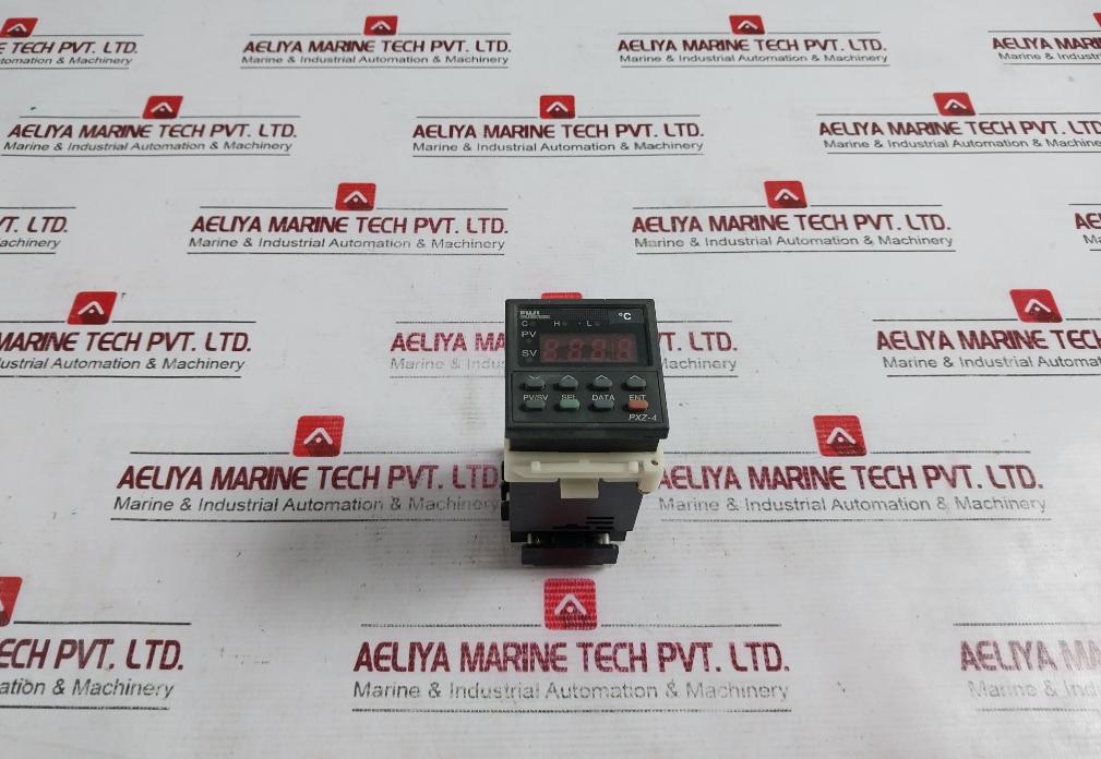 Fuji Electric Pxz-4 Temperature Controller 15Va 100-240Vac 50/60Hz