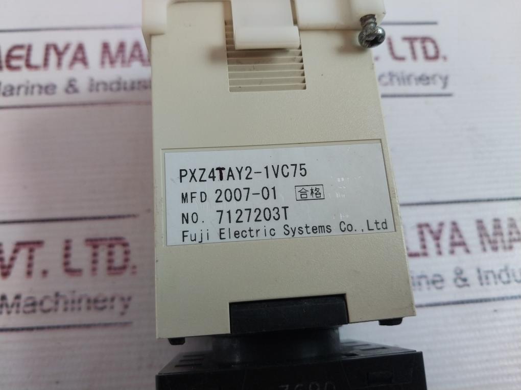 Fuji Electric Pxz4Tay2-1Vc75 Temperature Controller With Base Tp411Sba